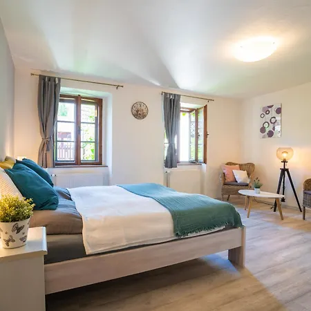 Πανσιόν Marie