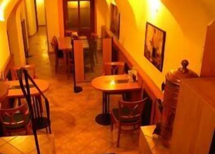 招待所 佩西恩玛丽酒店