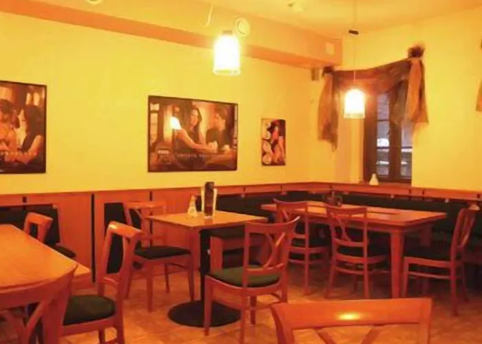 佩西恩玛丽酒店 招待所 3*